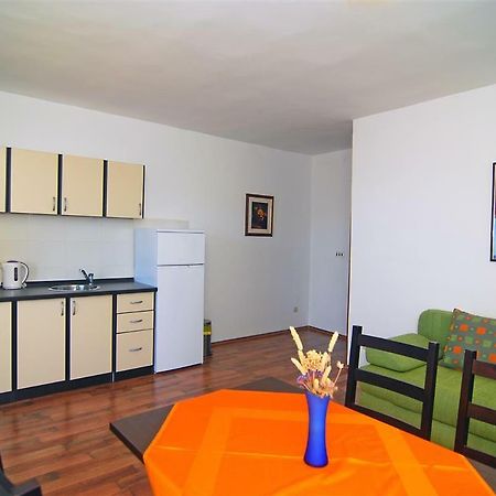 Apartmán Apartman Luca Zečevo Exteriér fotografie