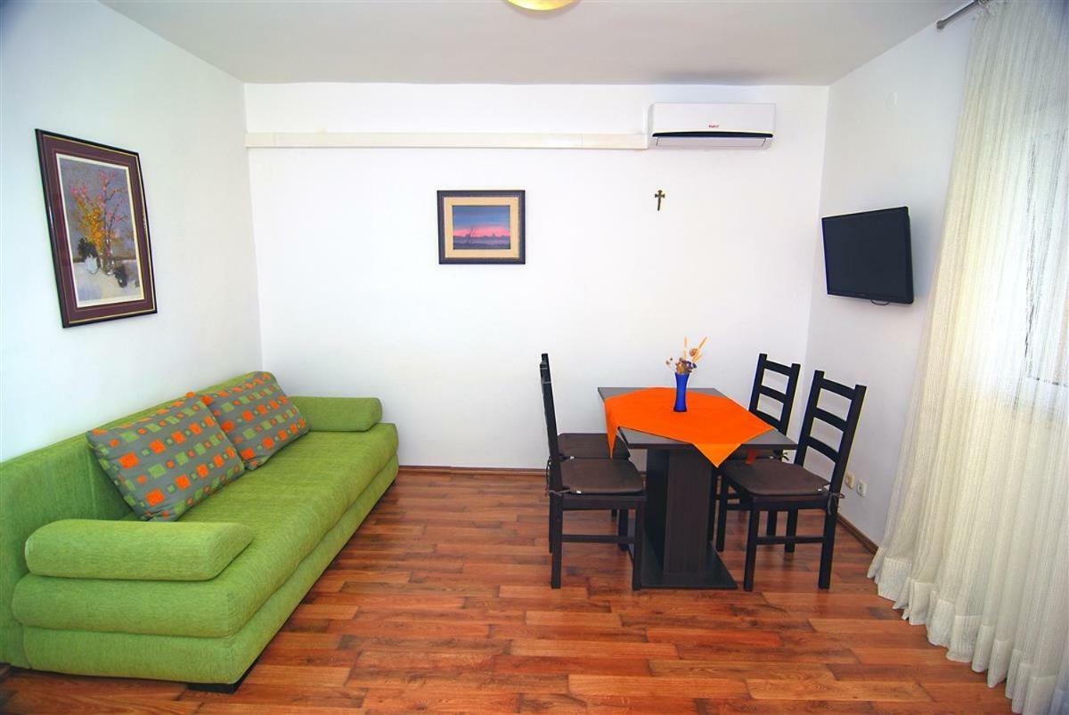 Apartmán Apartman Luca Zečevo Exteriér fotografie